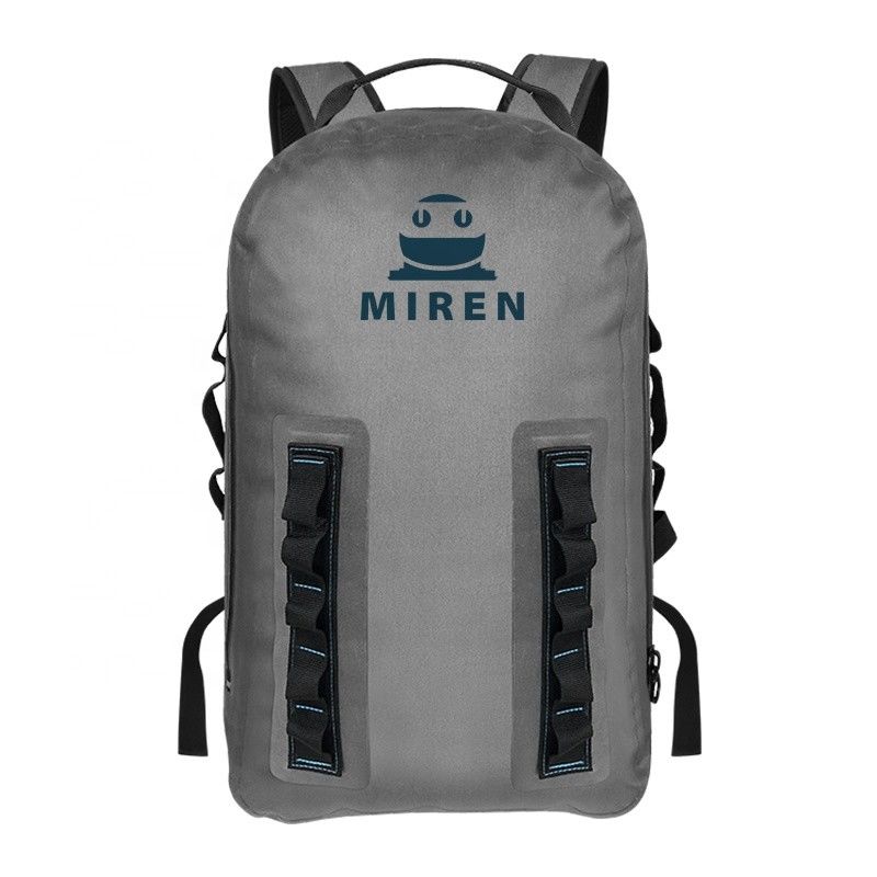 ODM gris oscuro material del OEM del color de la mochila TPU de la prenda impermeable ligera que camina